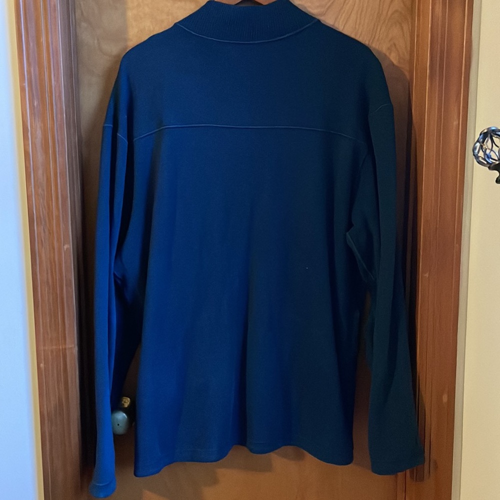 Navy blue sweatshirt. Men’s. - Picture 2 of 5
